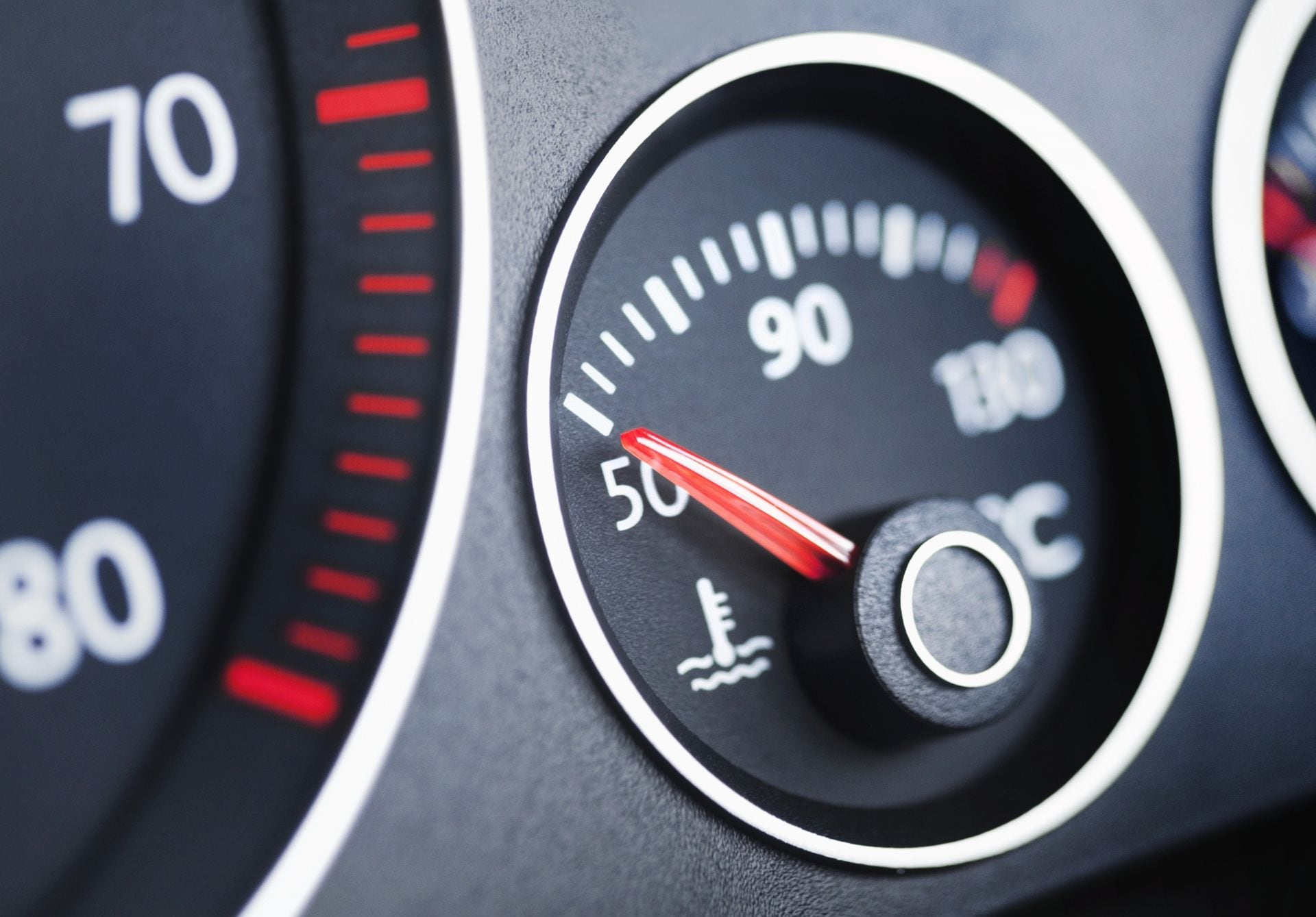 Qué pasa si falla el termostato de tu auto? - AutoPlanet