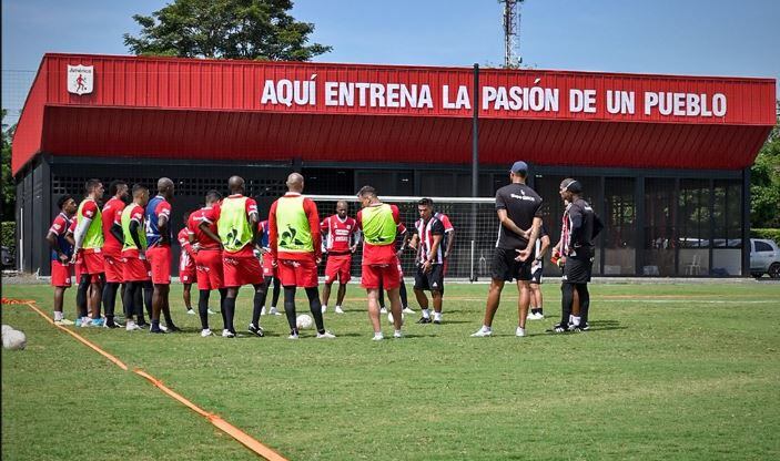 Independiente del Valle hizo 187 transferencias de futbolistas