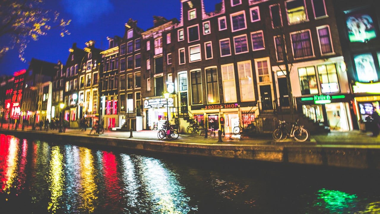 Ámsterdam (Países Bajos) de noche