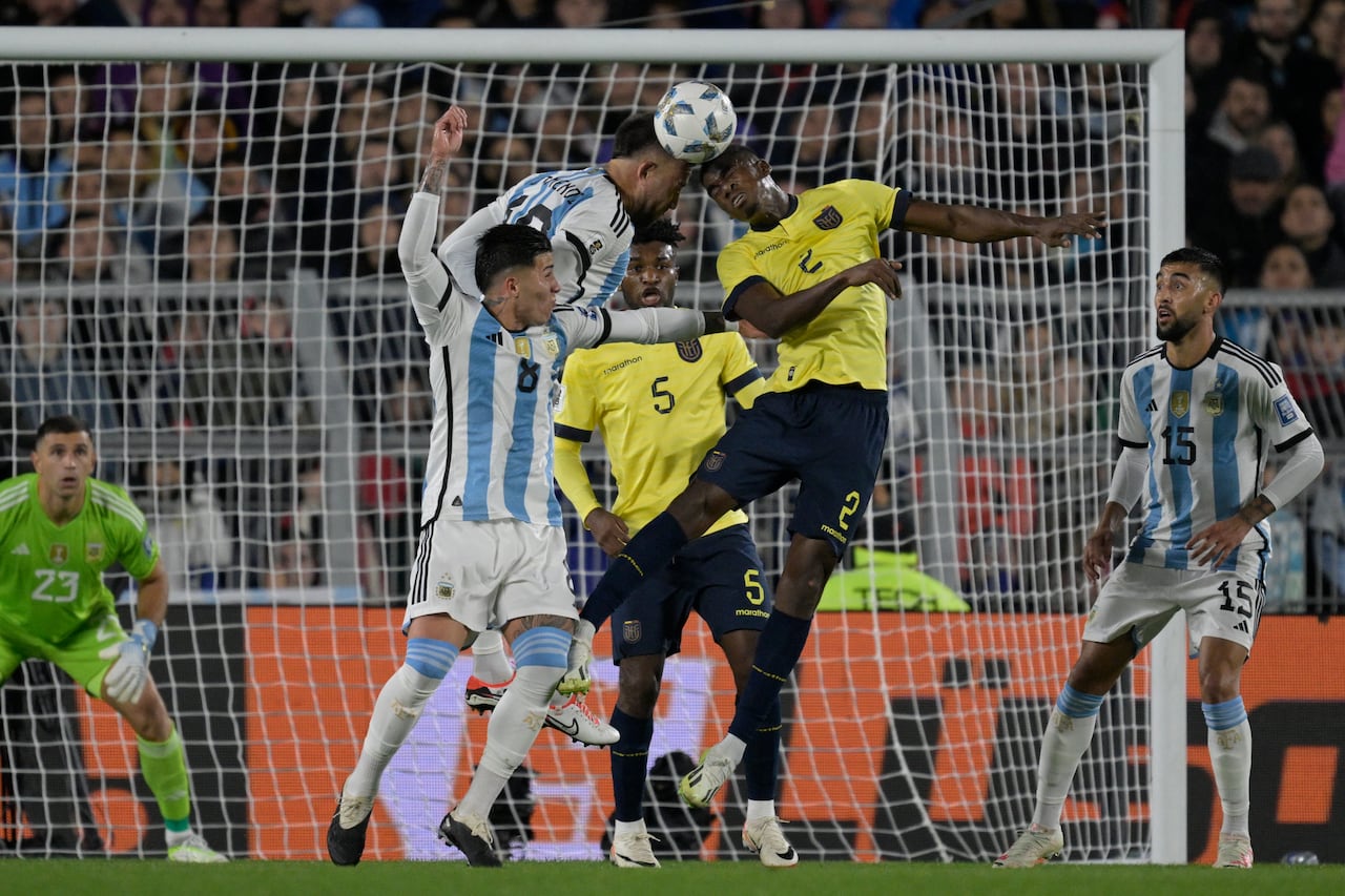 Con un golazo de Lionel Messi, Argentina le ganó a Ecuador en el inicio de las Eliminatorias