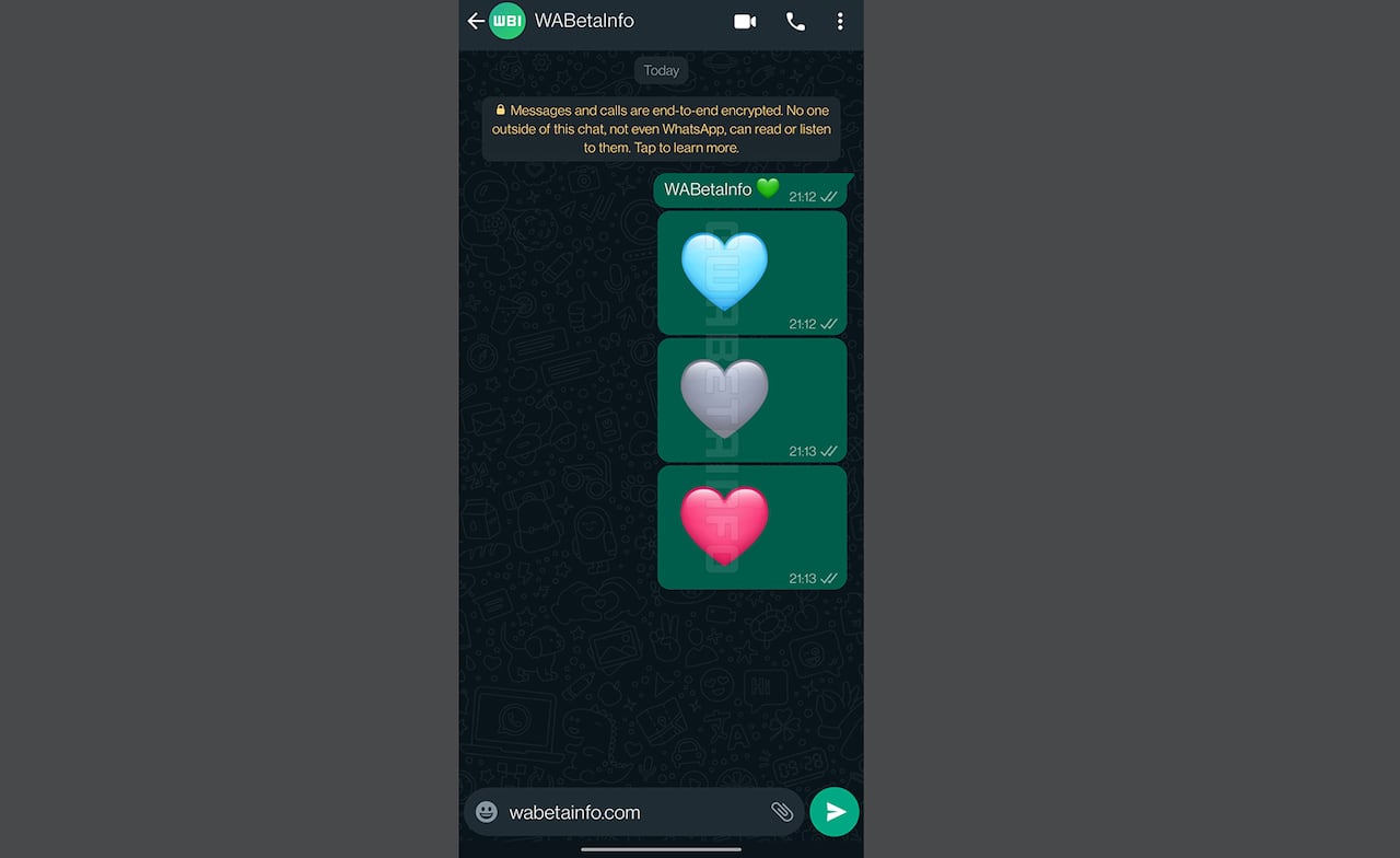 WhatsApp lanza tres nuevos emojis de corazón.
