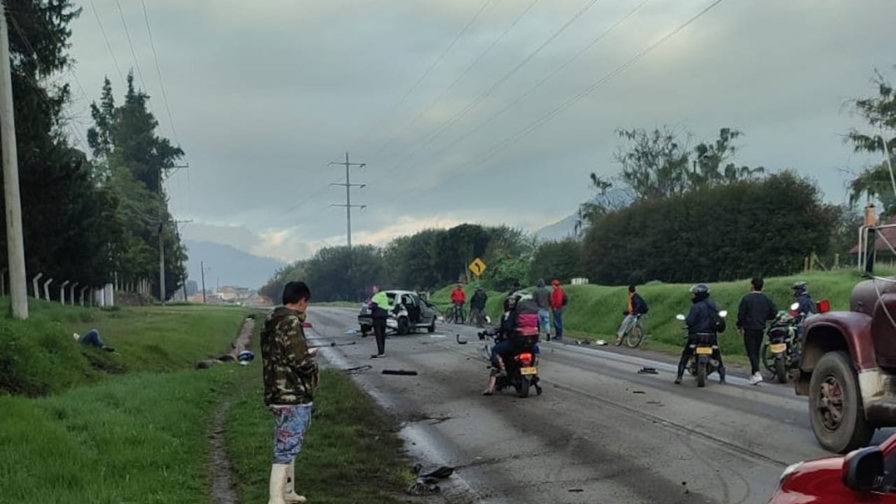 Accidente en la vía comunica los municipios de Ubaté y Zipaquirá habría dejado dos personas fallecidas.