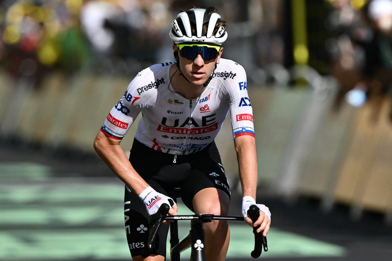 Imagen de Tadej Pogacar en la etapa 2 del Tour de Francia 2024.