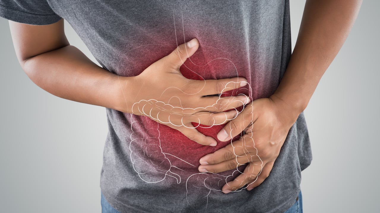 Los problemas en el intestino grueso se pueden presentar a cualquier edad, aunque ocurren principalmente a la mediana y avanza edad.