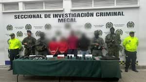 Cuatro capturados dejó el operativo militar, entre ellos alias Picoro, señalado cabecilla de la estructura Jaime Martínez.