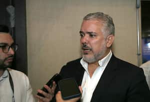 El expresidente Iván Duque está en el evento de Asobancaria en Cartagena