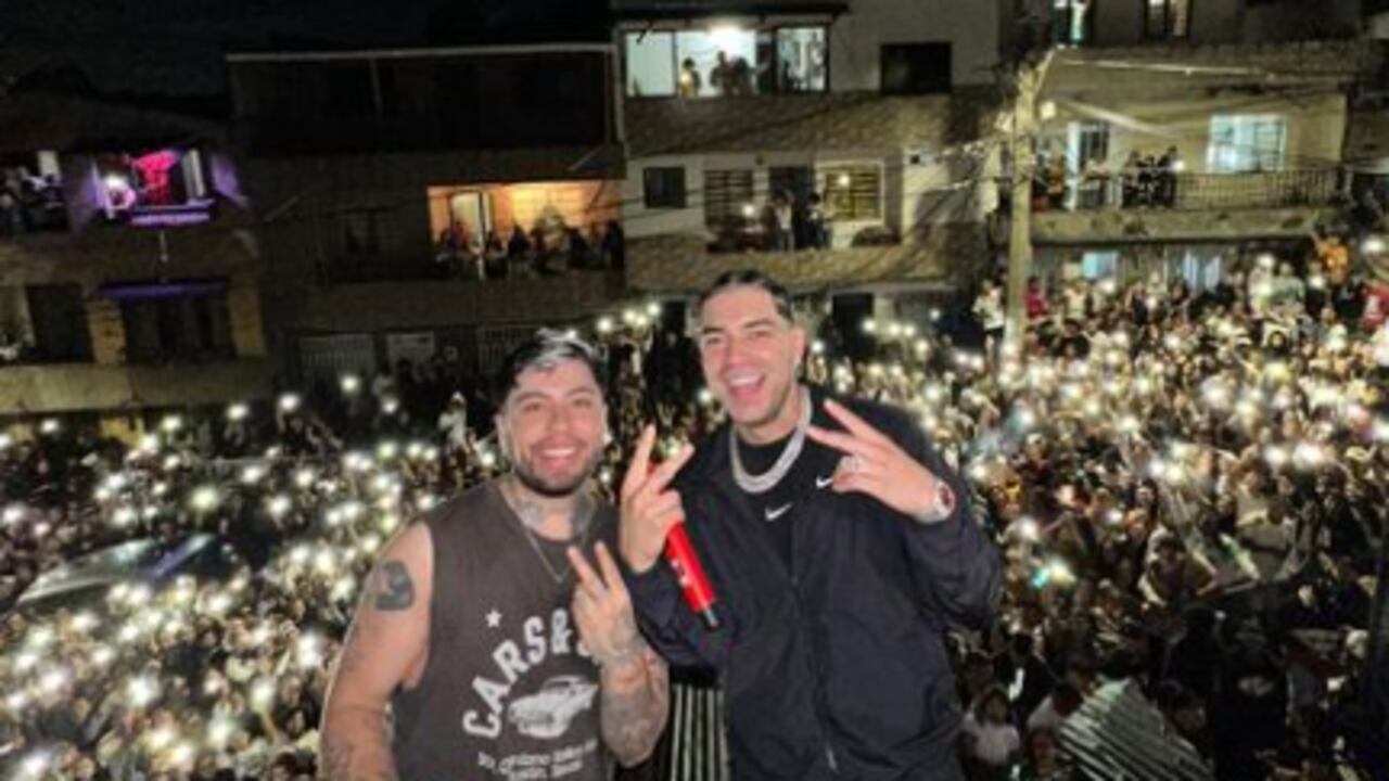 Juanda y Ryan Castro estuvieron en un concierto gratis en un barrio de Medellín y todo fue una locura.