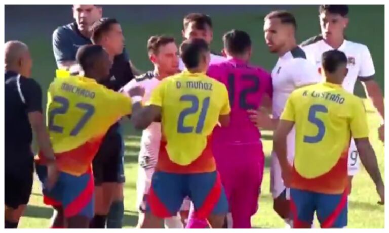 En pelea termina el partido entre Colombia y Bolivia