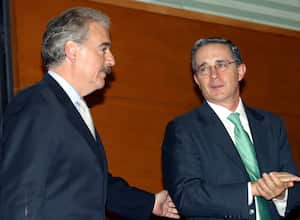 Los expresidentes Andrés Pastrana y Álvaro Uribe se unieron desde el año pasado, en contra de la campaña del Plebiscito por la Paz, para expresar al mundo sus inconformidades con los acuerdos.