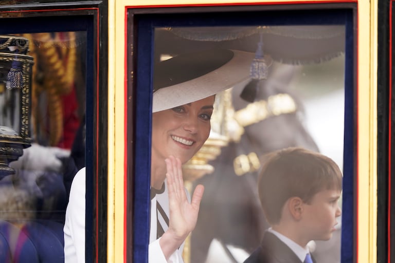 Kate Miiddleton princesa de Gales reaparece en cumpleaños del Rey Carlos III