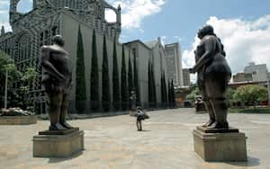 Plaza Botero y el Museo de Antioquia