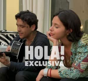 Cristian Nodal y Ángela Aguilar confirmaron su noviazgo a la revista Hola!