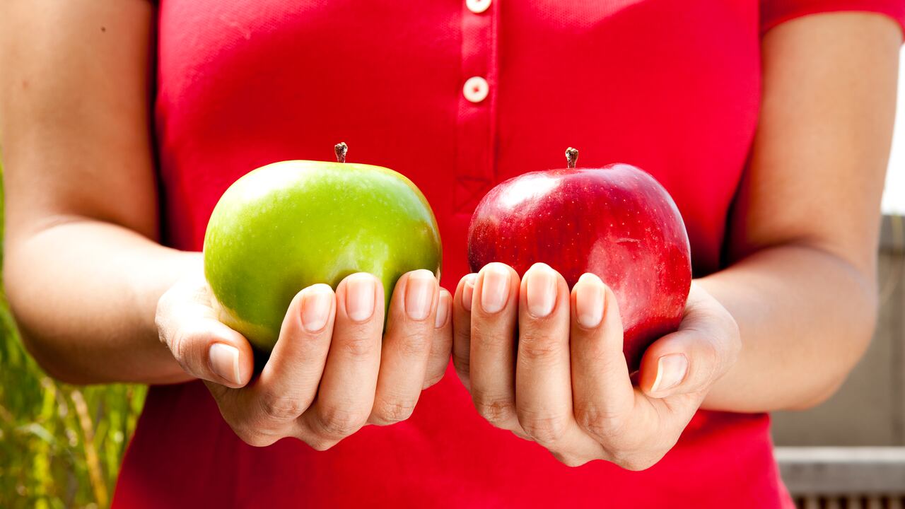 Manzana verde y manzana roja