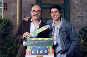 El actor Emmanuel Restrepo, quien interpreta a 'Carmelo' en Rigo, estuvo en medio de un robo y resultó herido.
