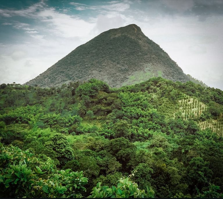 Cerro Tusa, es la pirámide natural más alta del mundo.