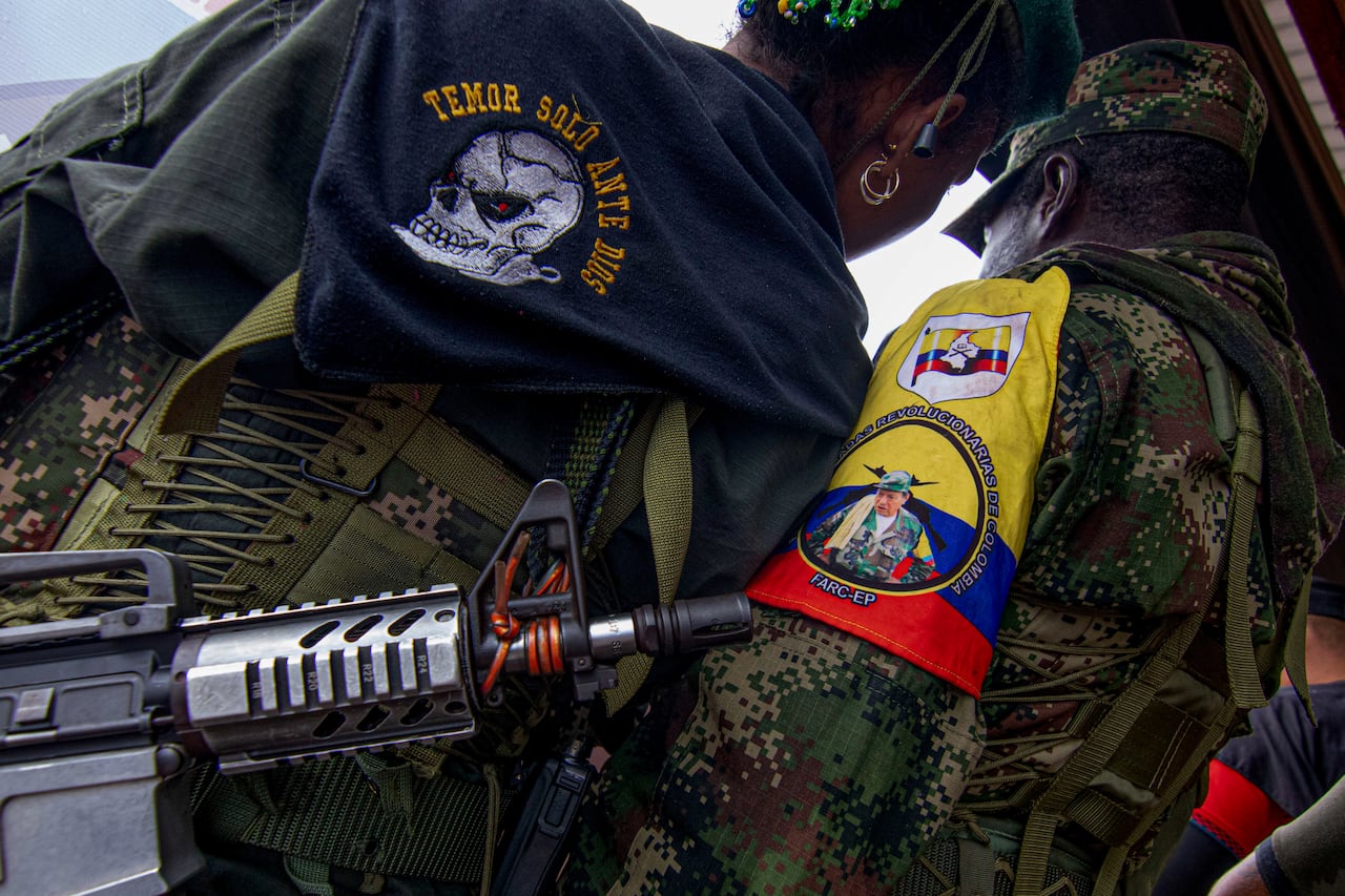FARC-EP Guerrilla (EMC)