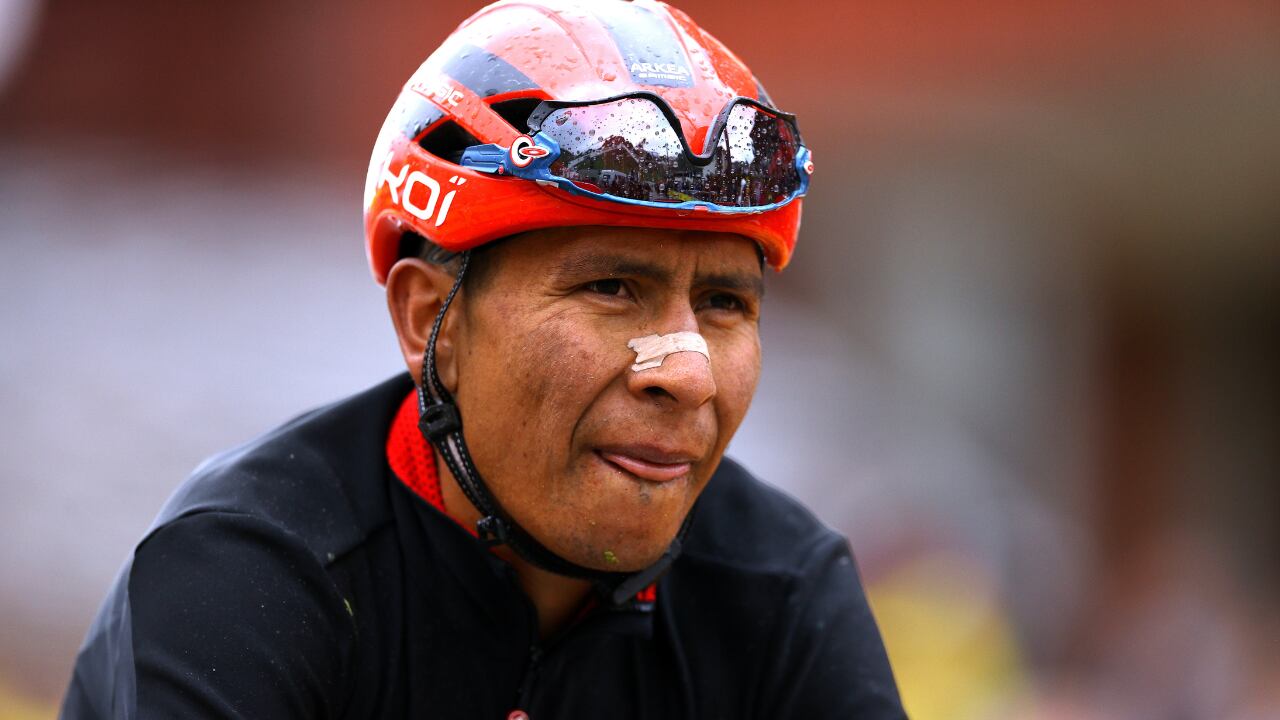 Nairo Quintana no ha logrado establecer vínculo con ningún equipo y su futuro en el ciclismo ya preocupa,