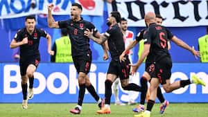 Júbilo para Albania, que logró un histórico punto ante Croacia.