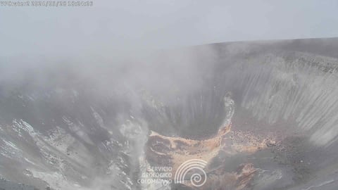 Vista al interior del cráter del volcán Puracé