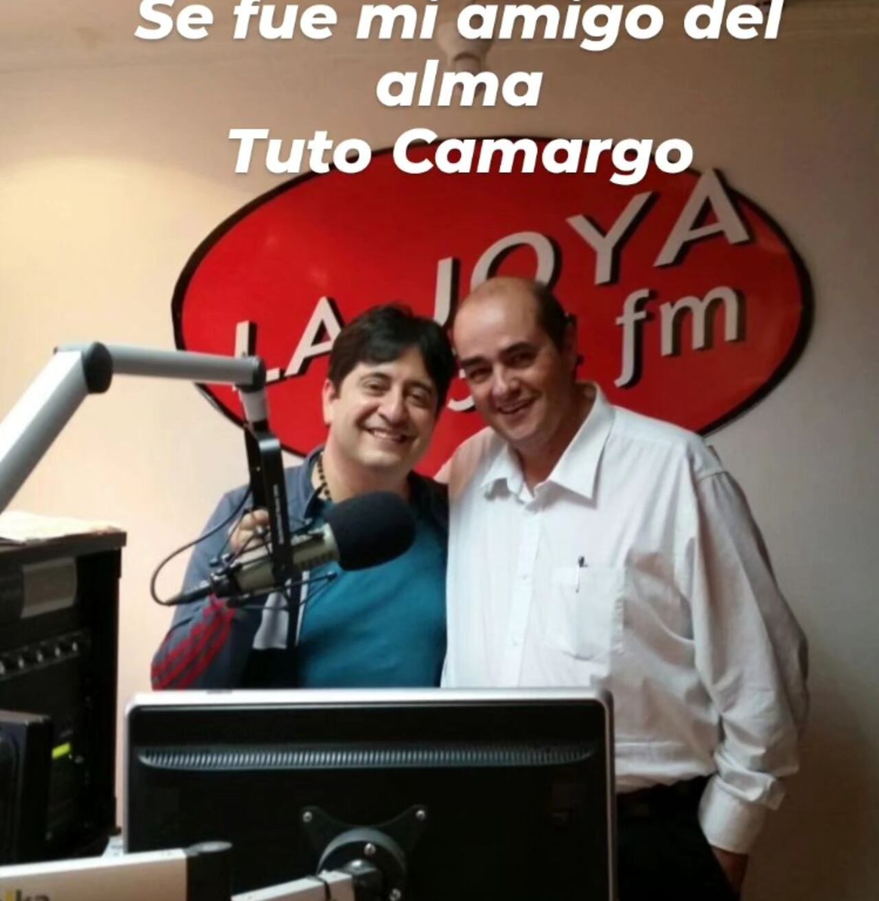 El locutor de Tropicana Vicente Moros compartió una imagen con 'Tuto' Camargo para despedirlo tras su fallecimiento.