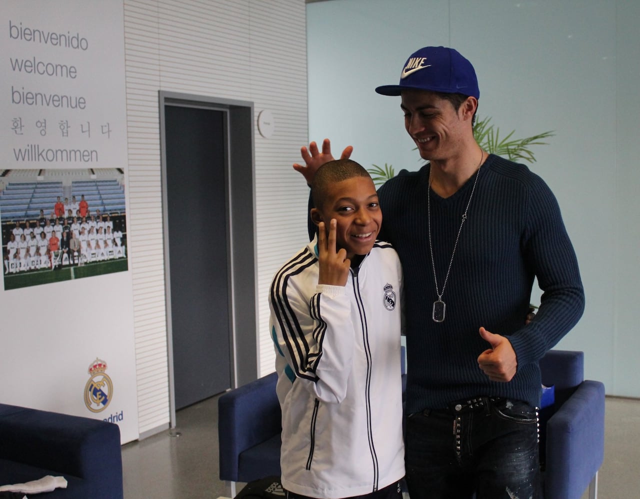 Kylian Mbappé publica inéditas fotos cuando era niño con prendas del Real Madrid. Incluso, acompañado de Cristiano Ronaldo.