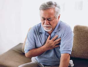 El infarto cardiaco es la principal razón por la que los ciudadanos consultan. Puede generar problemas secundarios como las arritmias cardiacas.