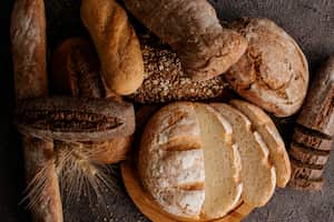 El pan de avena es una opción sin gluten.