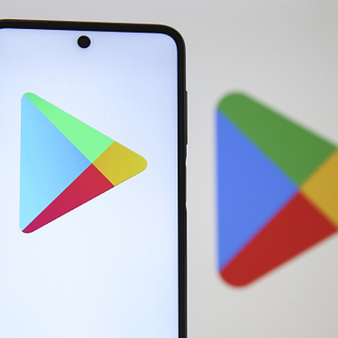 Google Play acelerará la descarga e inicio de las apps descargando primero  las partes más importantes